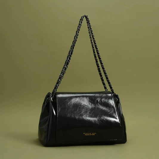 The Classic Shoulder Bag